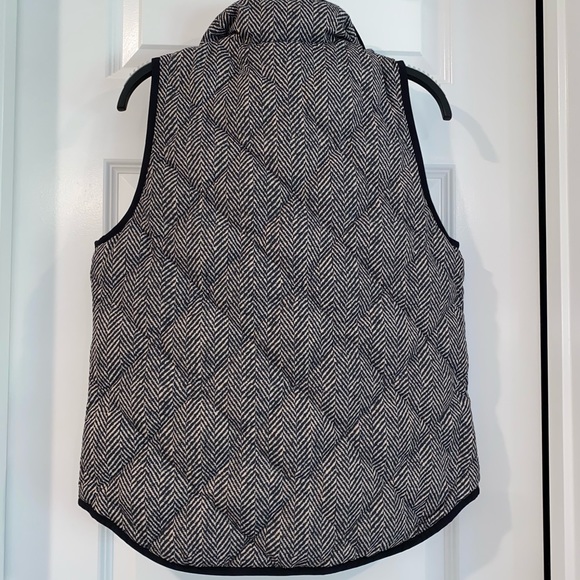 NWT Jcrew Herringbone Vest - Picture 4 of 5
